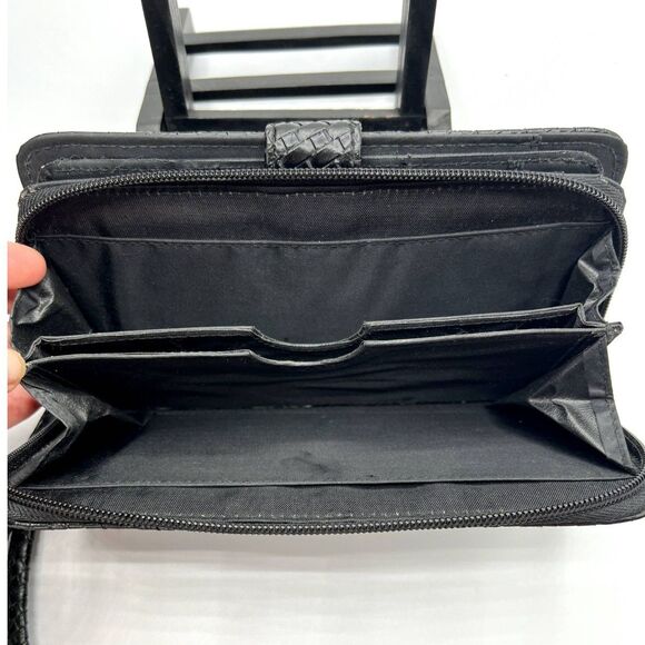 Zip Wallet Wristlet Black Woven Leather Checkbook Multiple Pockets and Slots - Picture 5 of 8
